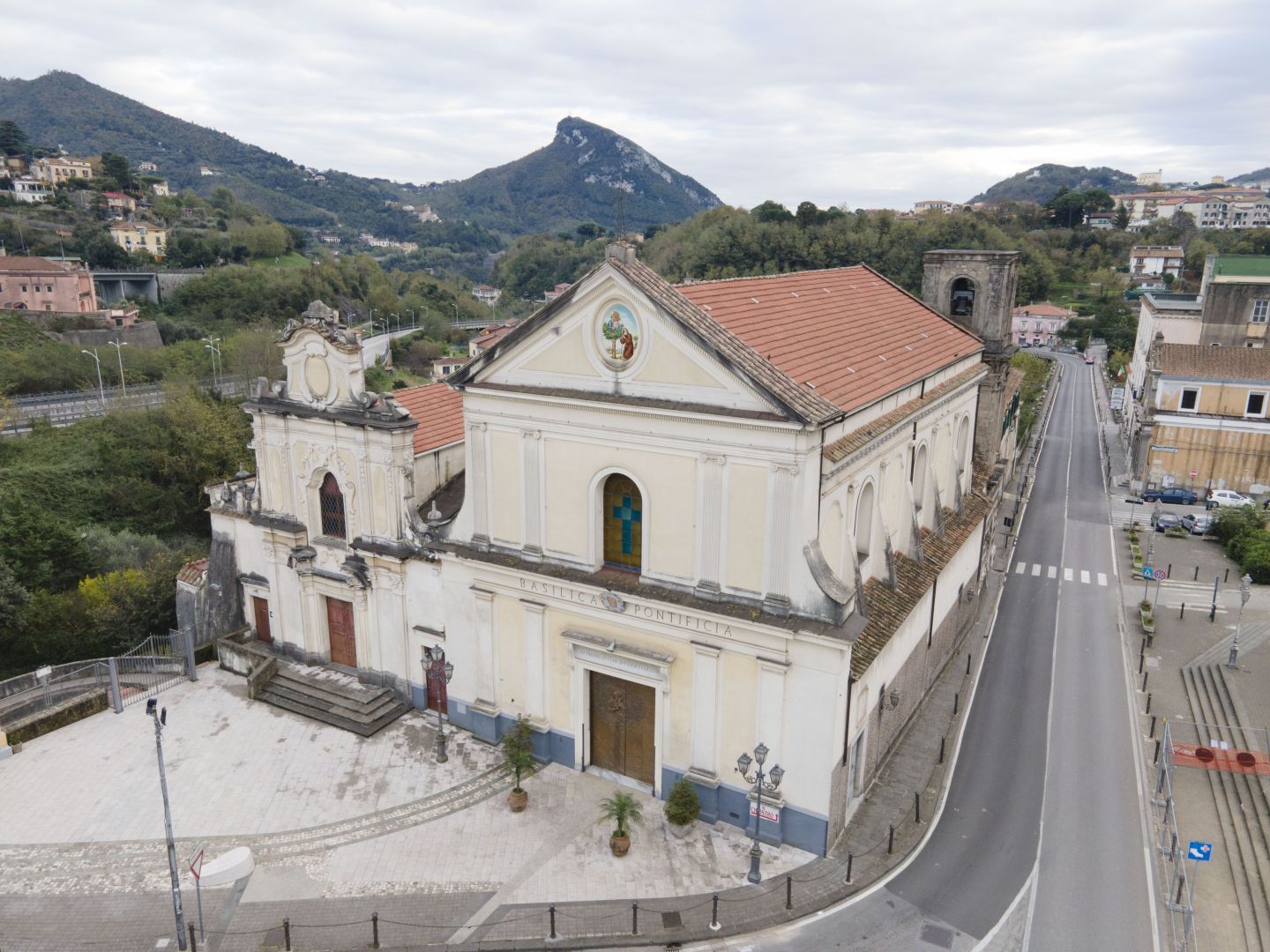 Basilica di Santa Maria dell'Olmo